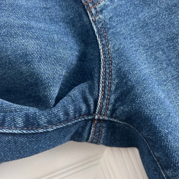 AG Adriano Goldschmied Saige Raw Hem Wide Leg Mid Rise Cotton Denim Jeans. - Picture 12 of 16